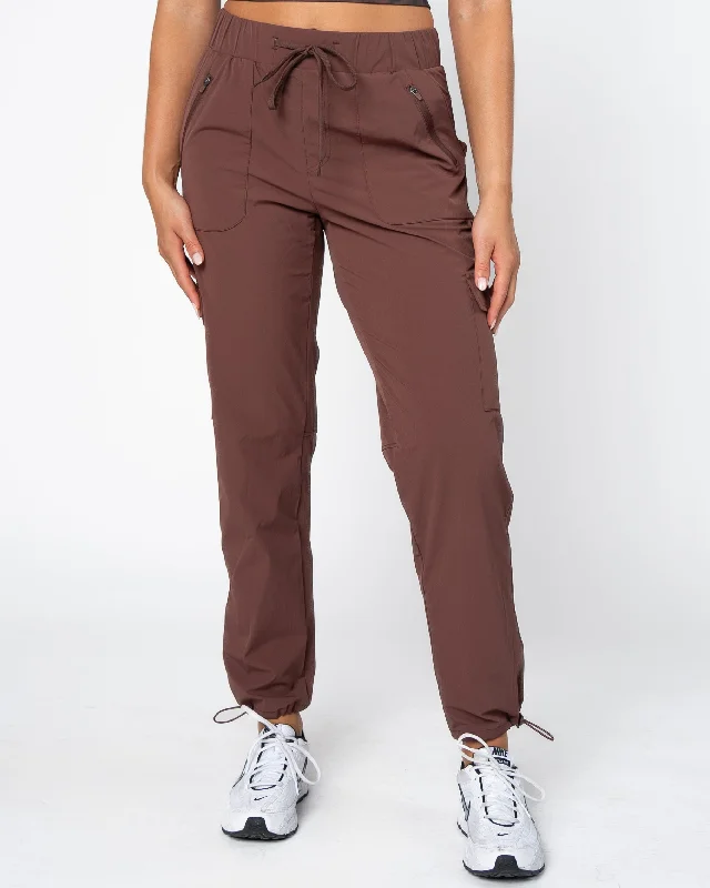 Trek Pants - Fossil