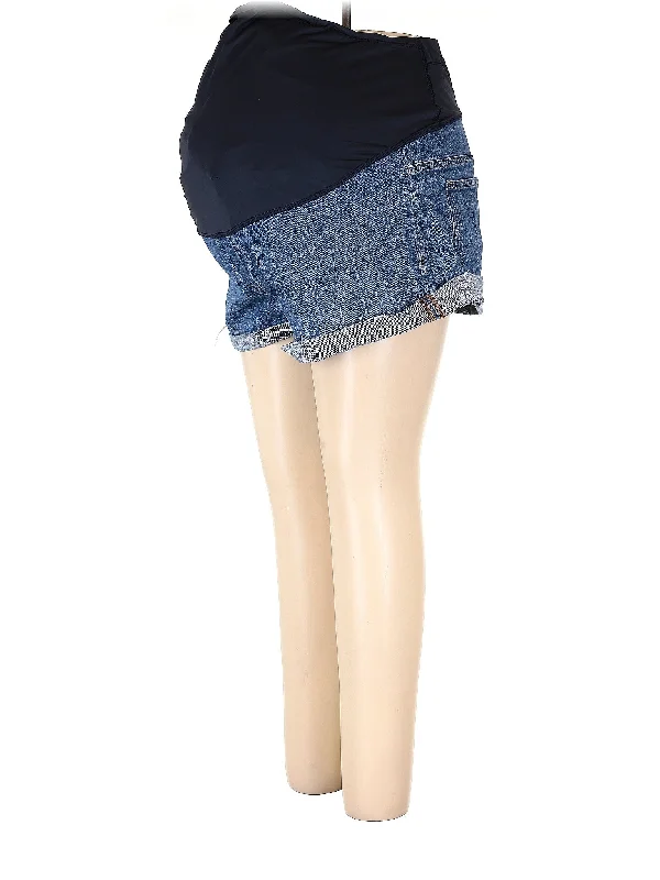 High-Rise Denim Shorts in Medium Wash