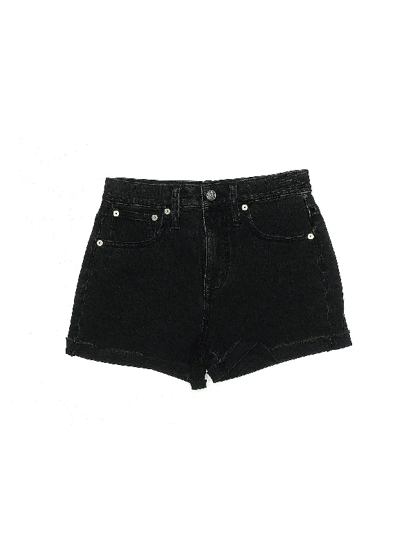 Mid-Rise Denim Shorts in Medium Wash